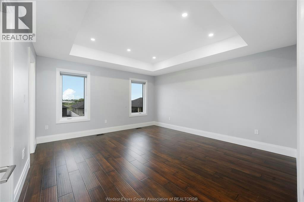 1933 Villa Canal Drive, Kingsville, ON, N9Y 0G5 - 30