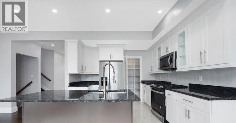 1933 Villa Canal Drive, Kingsville, ON, N9Y 0G5 - 19