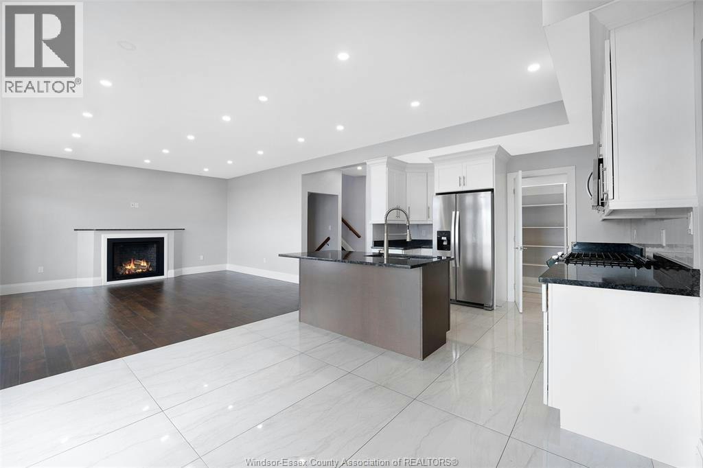 1933 Villa Canal Drive, Kingsville, ON, N9Y 0G5 - 16