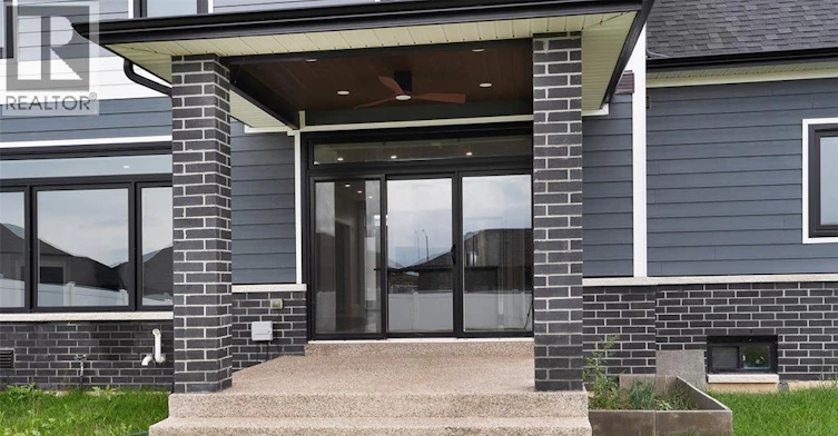 1933 Villa Canal Drive, Kingsville, ON, N9Y 0G5 - 8