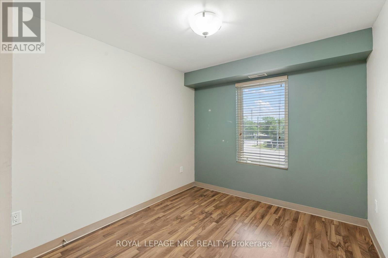 220-411 Lake Street, St. Catharines, ON, L2N 4H5 - 14