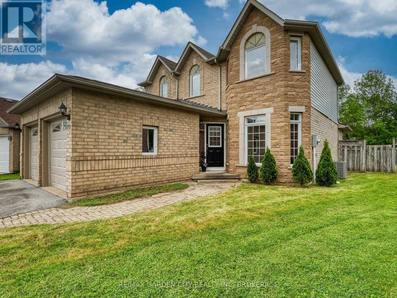 75 Jackson Court E, Welland, ON, L3C 7G4