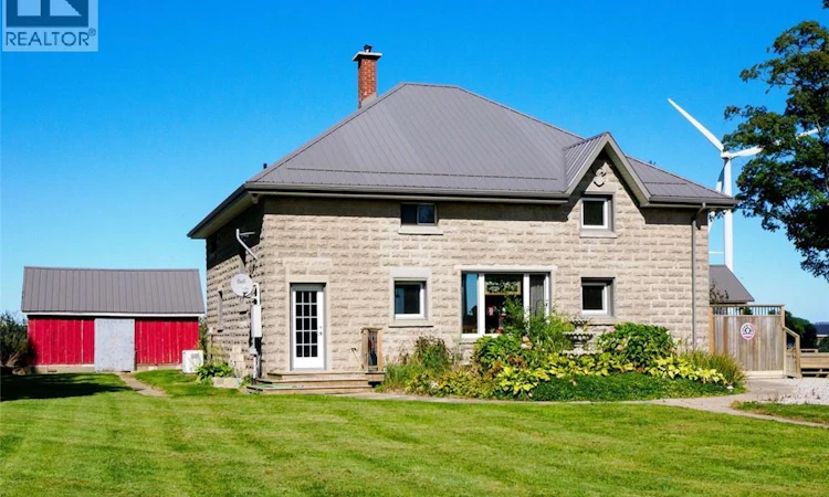 1635 Lakeshore Road