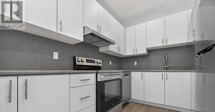 2-897 Lansdowne Avenue, Toronto, ON, M6H 3Z2 - 20