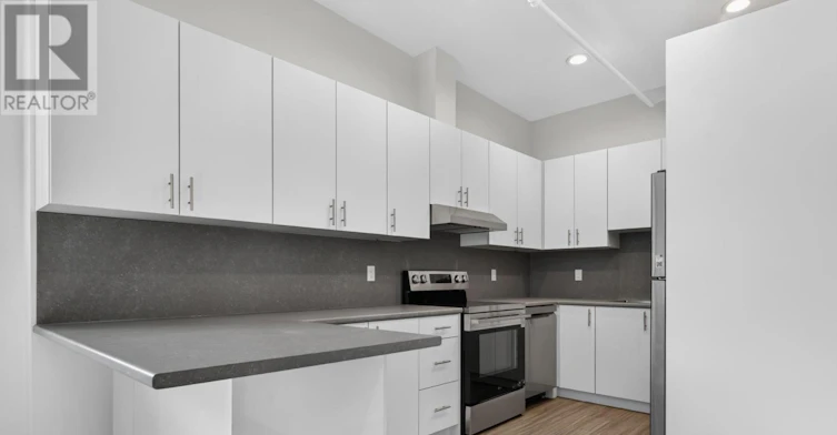 2-897 Lansdowne Avenue, Toronto, ON, M6H 3Z2 - 5