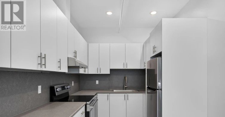 2-897 Lansdowne Avenue, Toronto, ON, M6H 3Z2 - 12