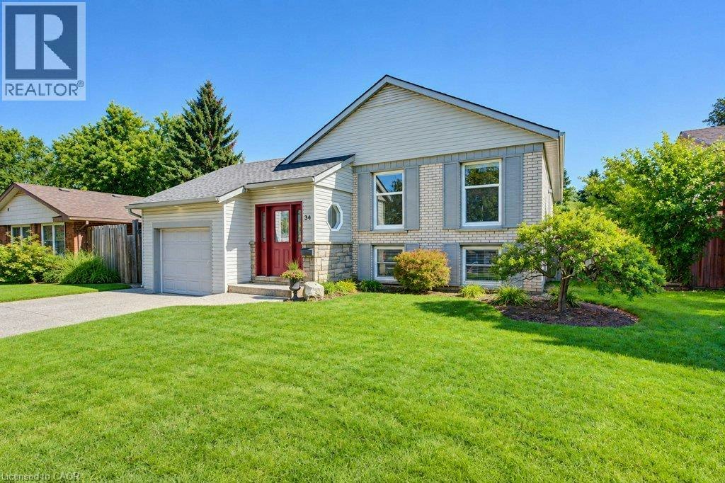34 Wayne Drive, Kitchener, ON, N2A 1M2
