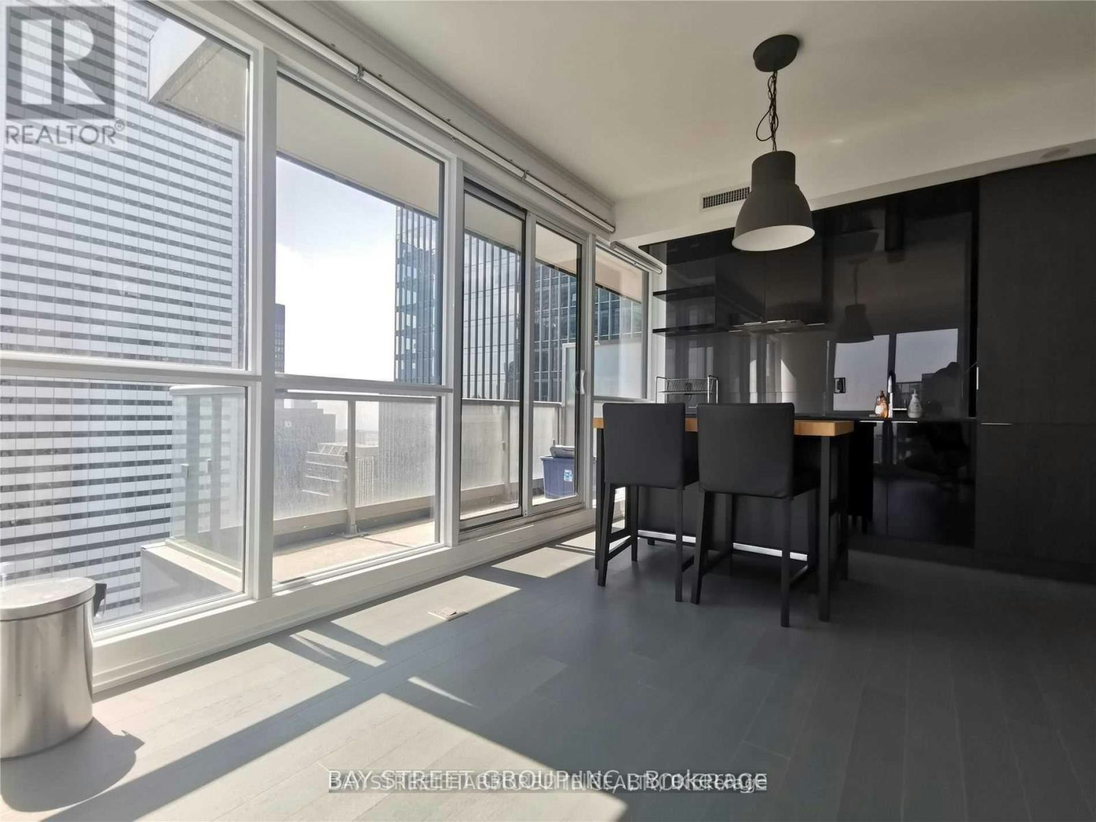 4306-70 Temperance Street, Toronto, ON, M5H 4E8 - 2