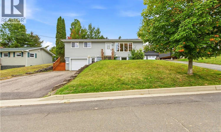17 Hollybrook Street