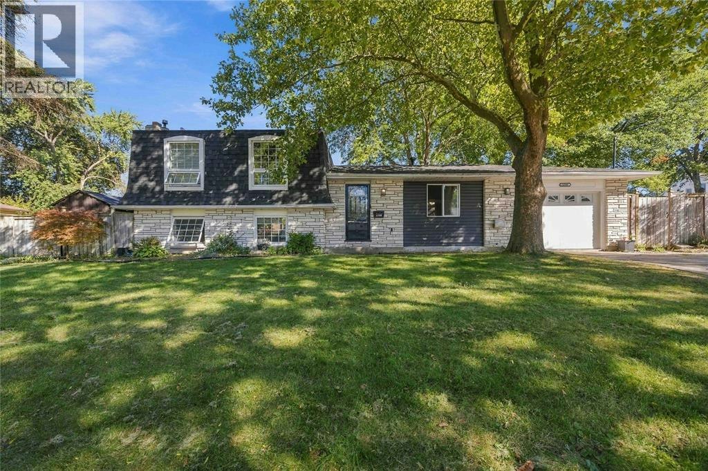 1508 Len Avenue, Sarnia, ON, N7S 3N1