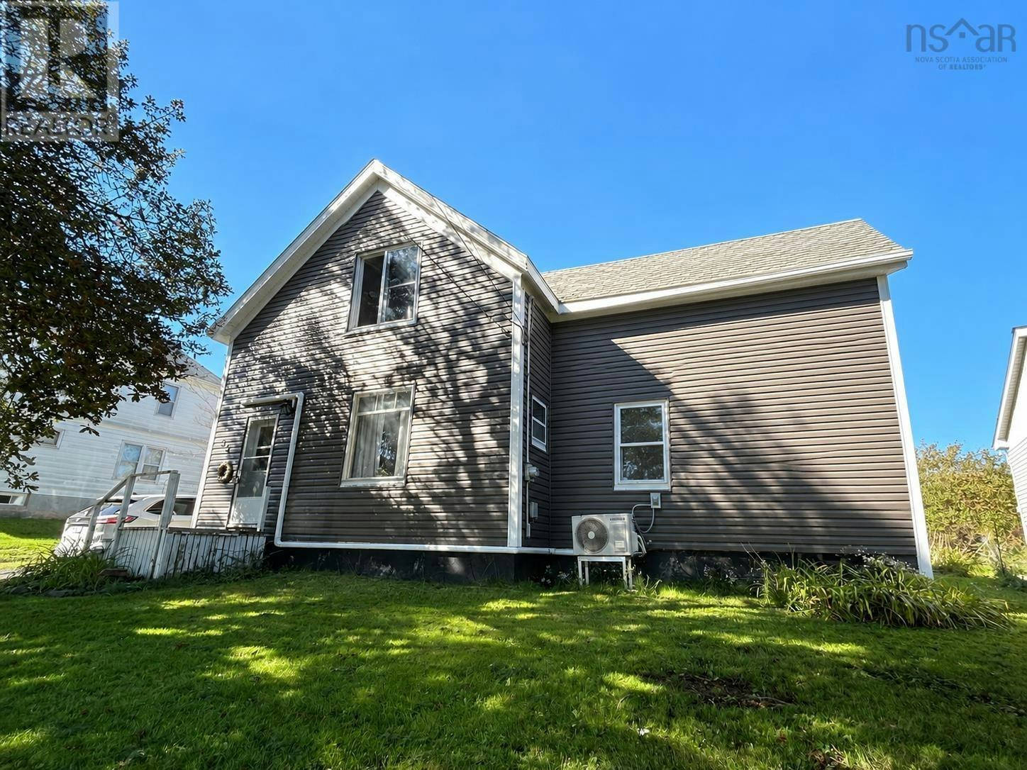55 View Street, New Glasgow, NS, B2H 2G3