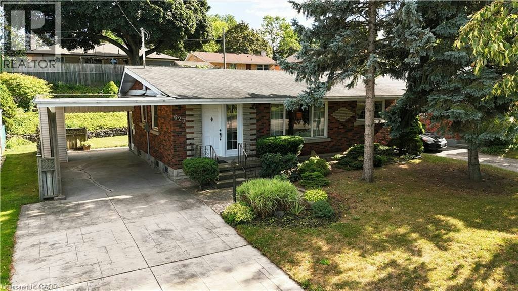 627 Krug Street, Kitchener, ON, N2B 1L9