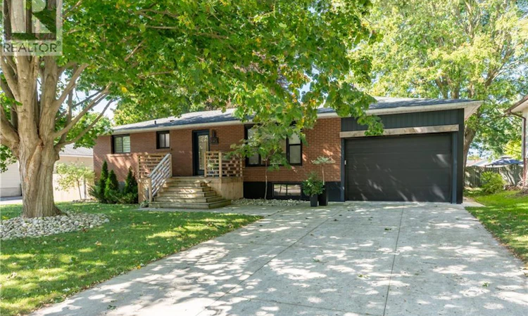 238 Morenz Drive