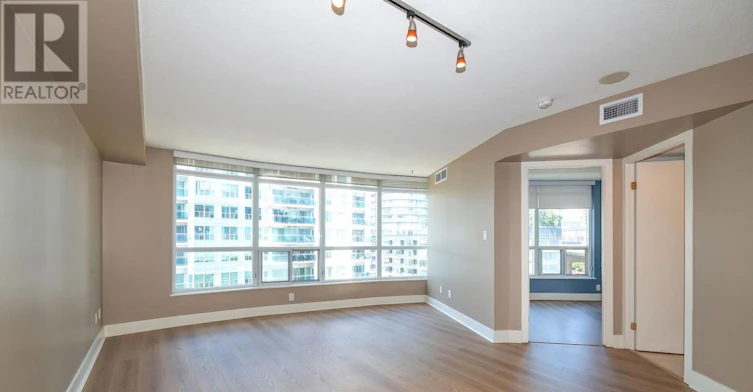 707-550 Queens Quay W, Toronto, ON, M5V 3M8 - 4