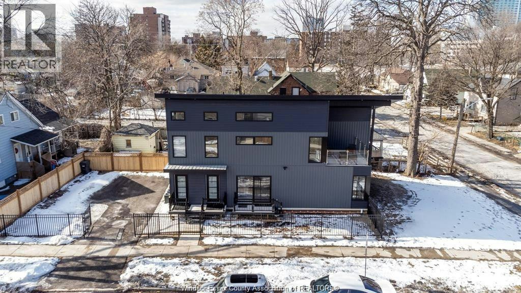687 Assumption Street, Windsor, ON, N8A 3B5 - 14