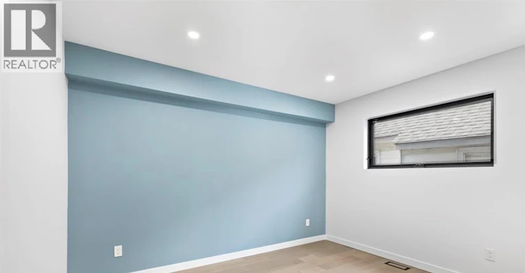 687 Assumption Street, Windsor, ON, N8A 3B5 - 13
