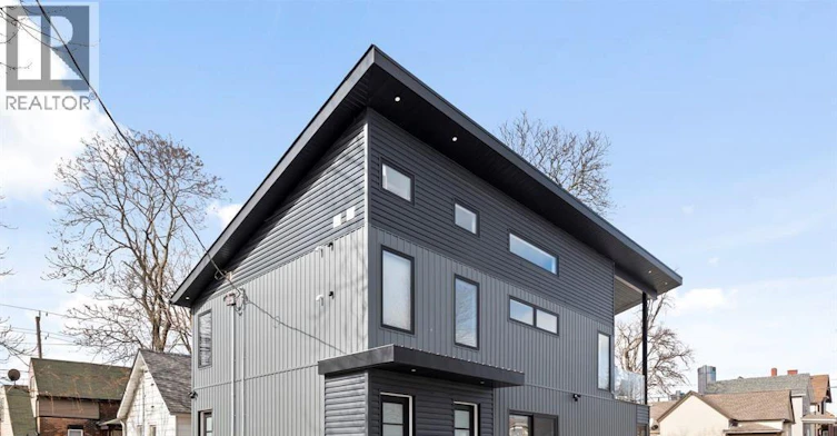687 Assumption Street, Windsor, ON, N8A 3B5