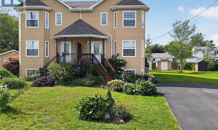 75 Christopher Crescent