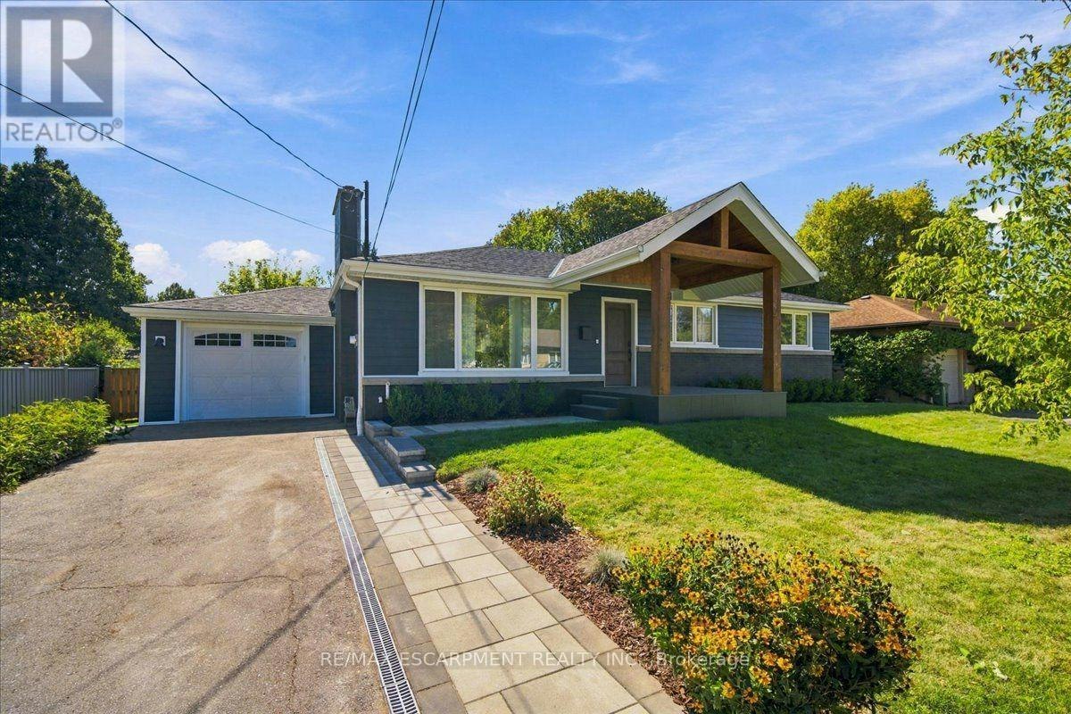 38 Enmore Avenue, Hamilton, ON, L9G 2H3