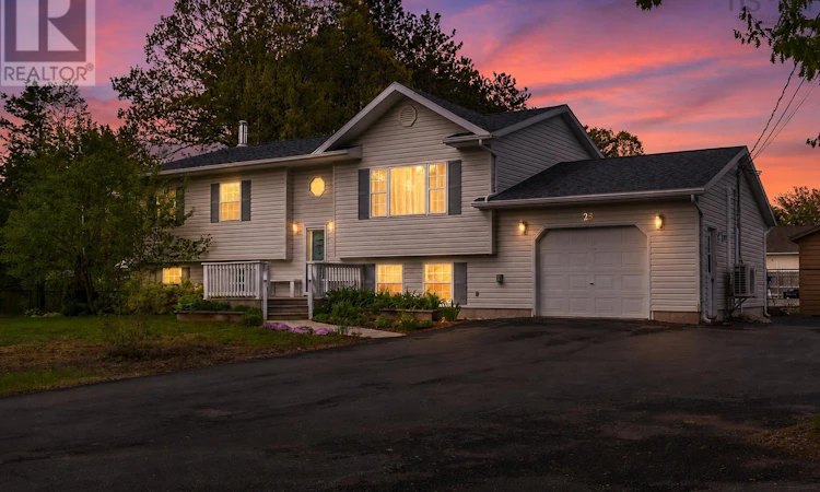 23 Valley Road