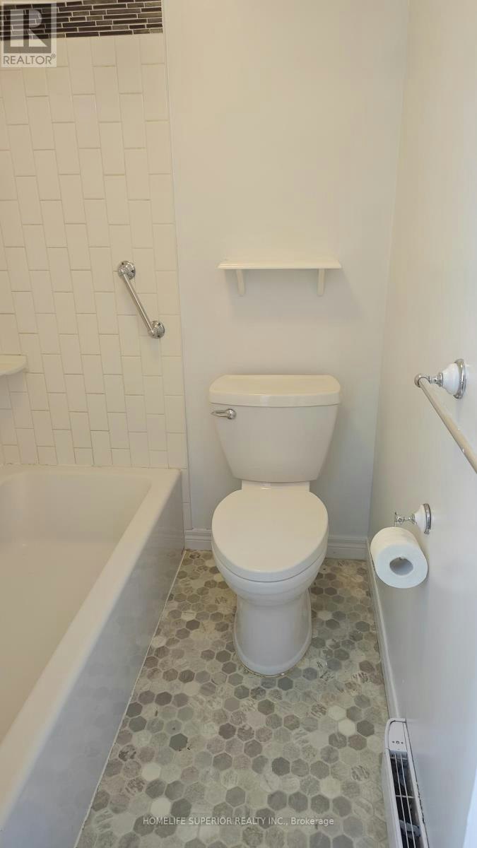 UPPER-292 Brighton Court, Oshawa, ON, L1G 6H6 - 12