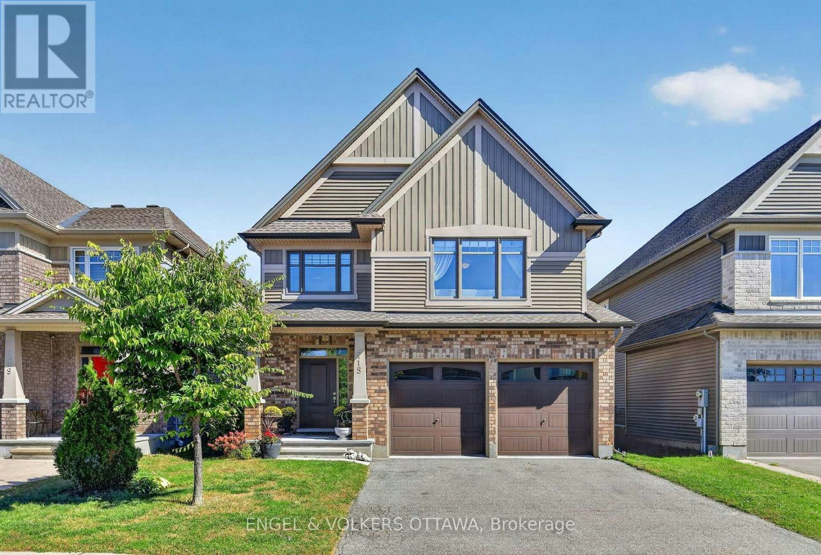 715 Bunchberry Way, Ottawa, ON, K1T 0J8