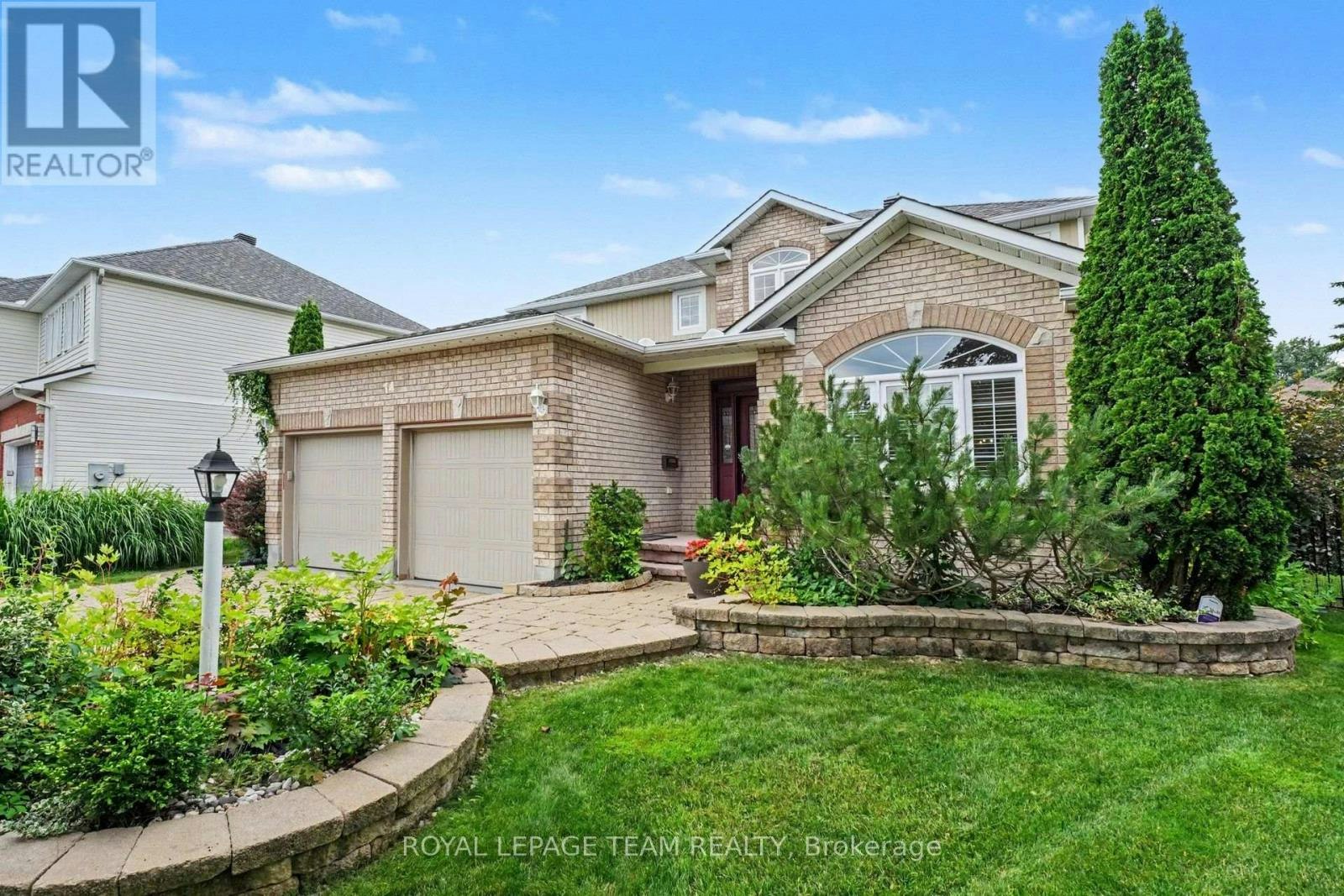 14 Elk Island Court, Ottawa, ON, K2M 2V3
