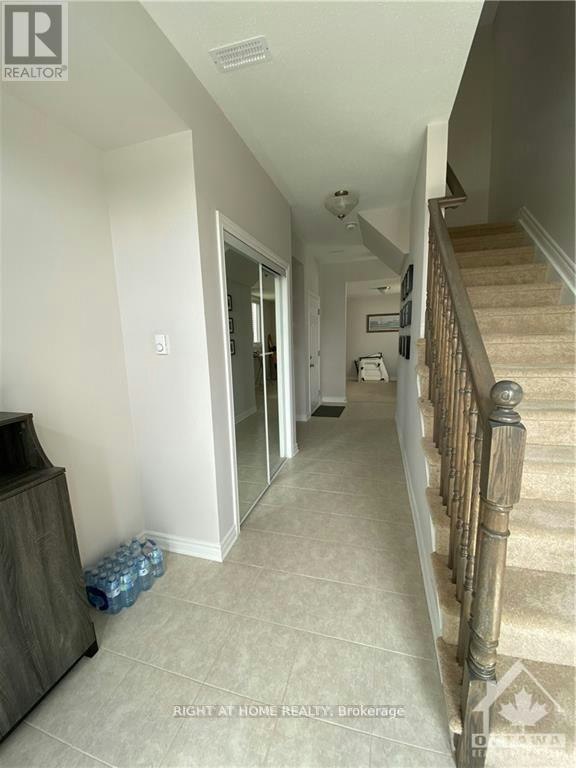 166 Pictou Crescent, Ottawa, ON, K2V 0R2 - 2