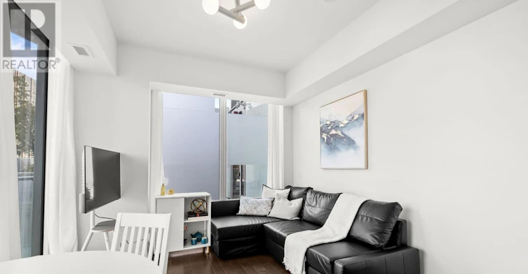 501-805 Carling Avenue, Ottawa, ON, K1S 5W9 - 9