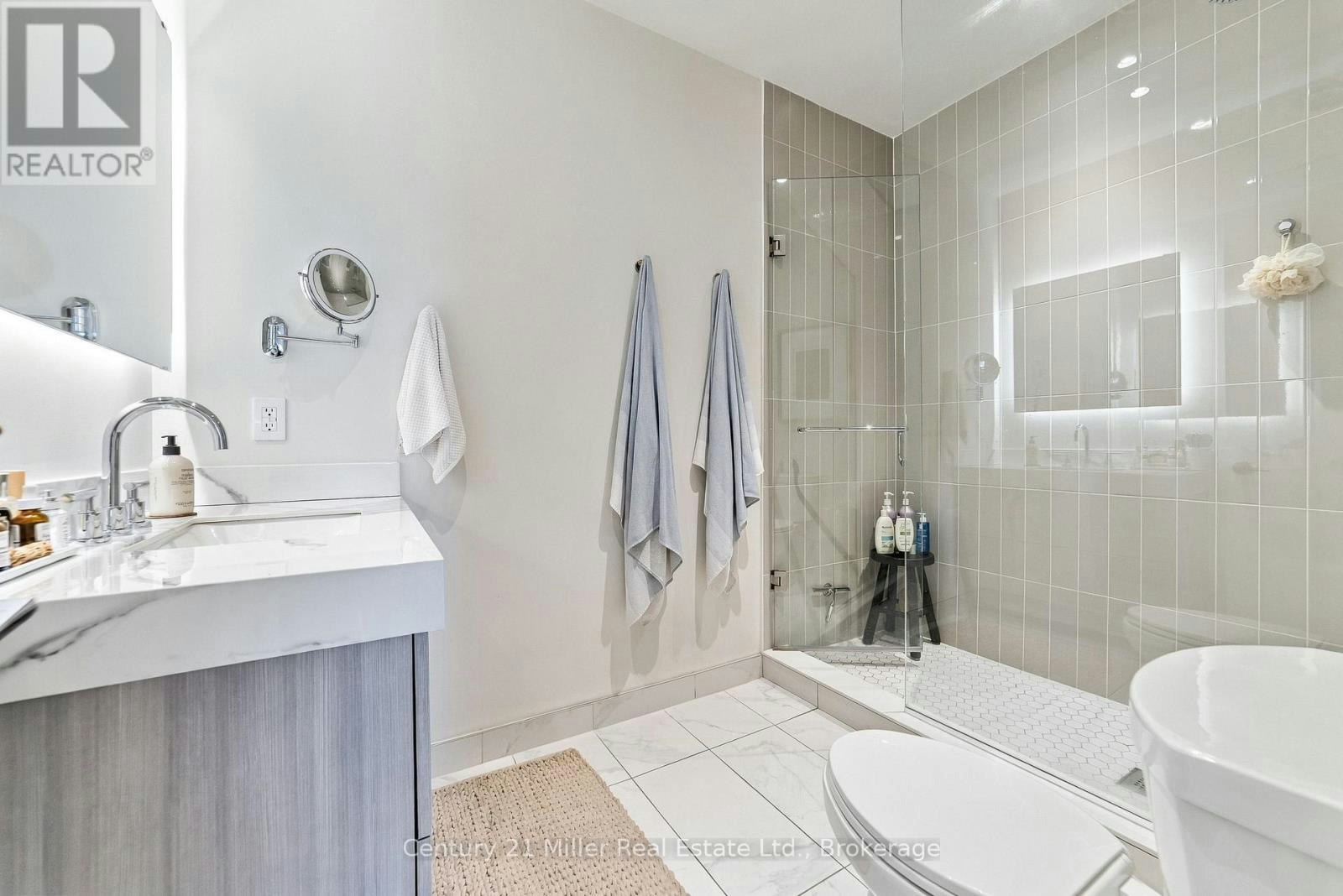 123 Maurice Drive, Oakville, ON, L6K 2W6 - 21