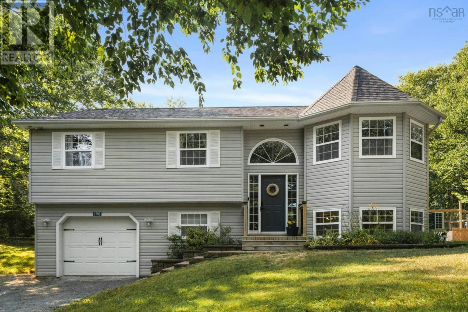 198 Tattenham Crescent, Hammonds Plains, NS, B4B 1V2