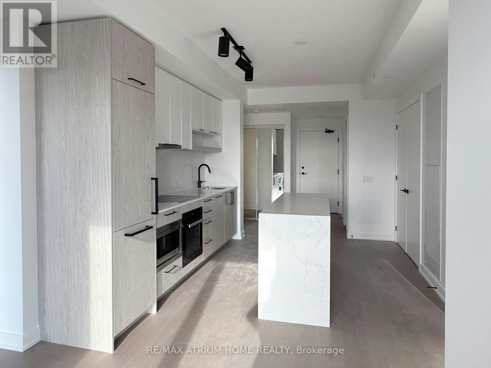 1607-91 Montclair Avenue, Toronto, ON, M5P 0B1 - 7