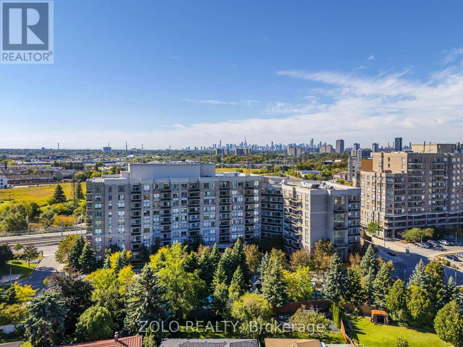 107-1720 Eglinton Avenue E, Toronto, ON, L4W 5R2