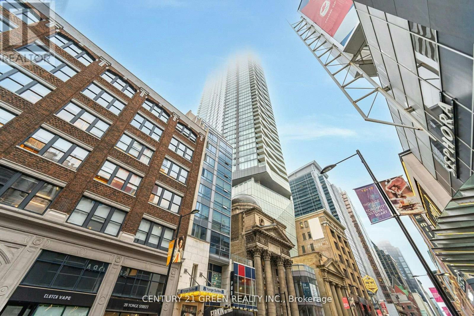 1503-197 Yonge Street, Toronto, ON, M5B 0C4