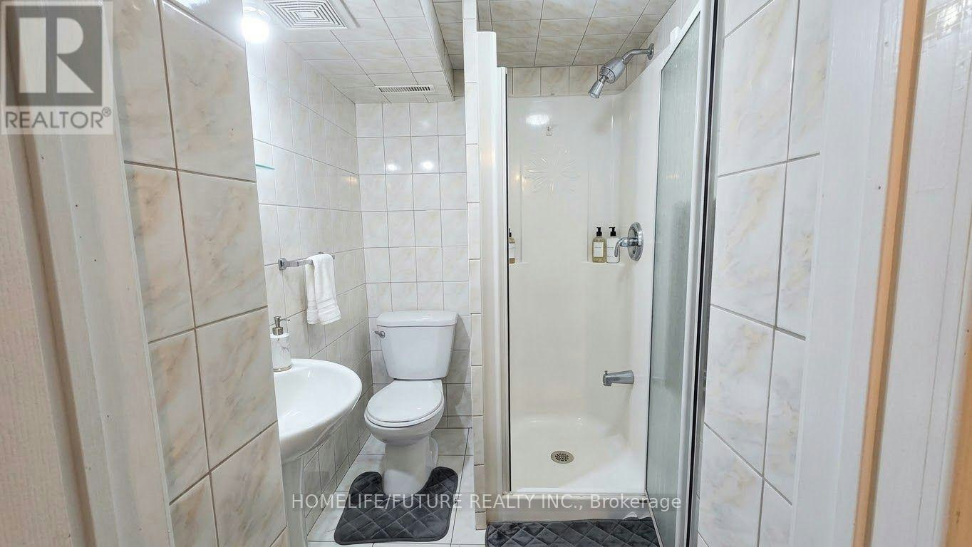 BSMT-15 Swallowtail Road, Toronto, ON, M1B 6B1 - 5