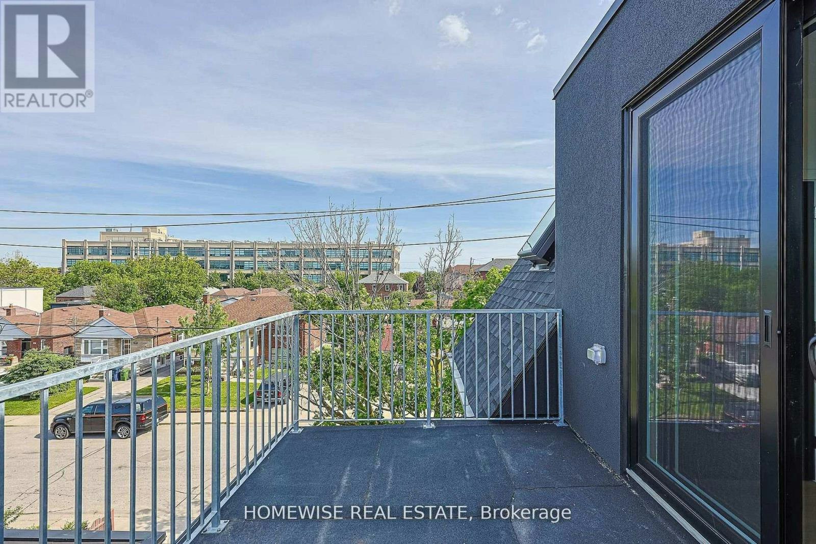 4-159 Locksley Avenue, Toronto, ON, M6B 3N6 - 19