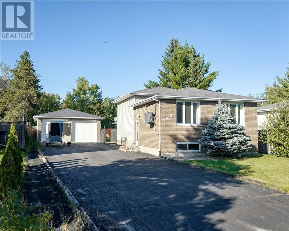 2618 Bancroft Drive, Greater Sudbury, ON, P3B 1T3