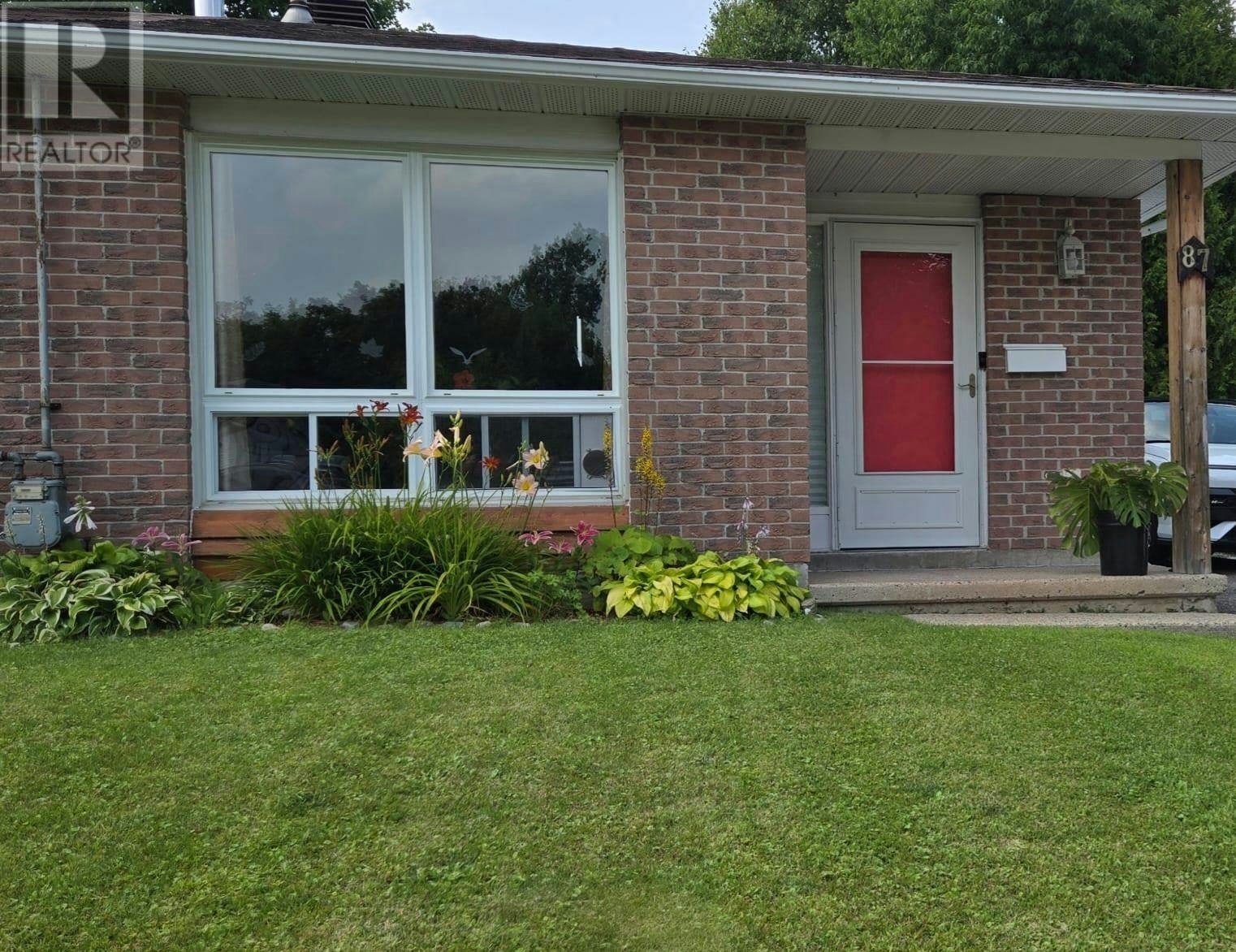 87 Colwill Drive, Elliot Lake, ON, P5A 2Z9