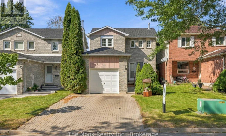 27 Field Crescent