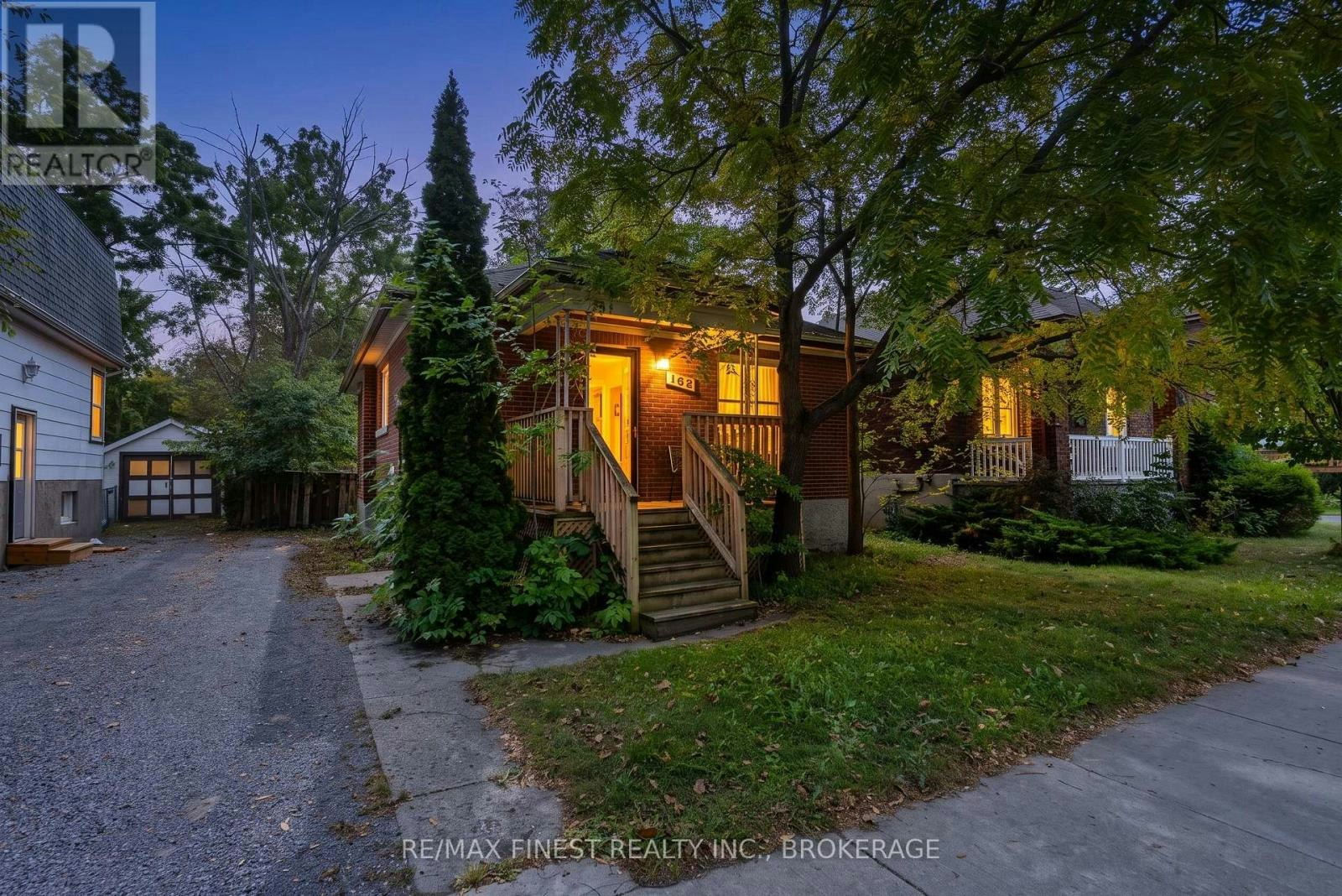 162 Mack Street, Kingston, ON, K7L 1P4