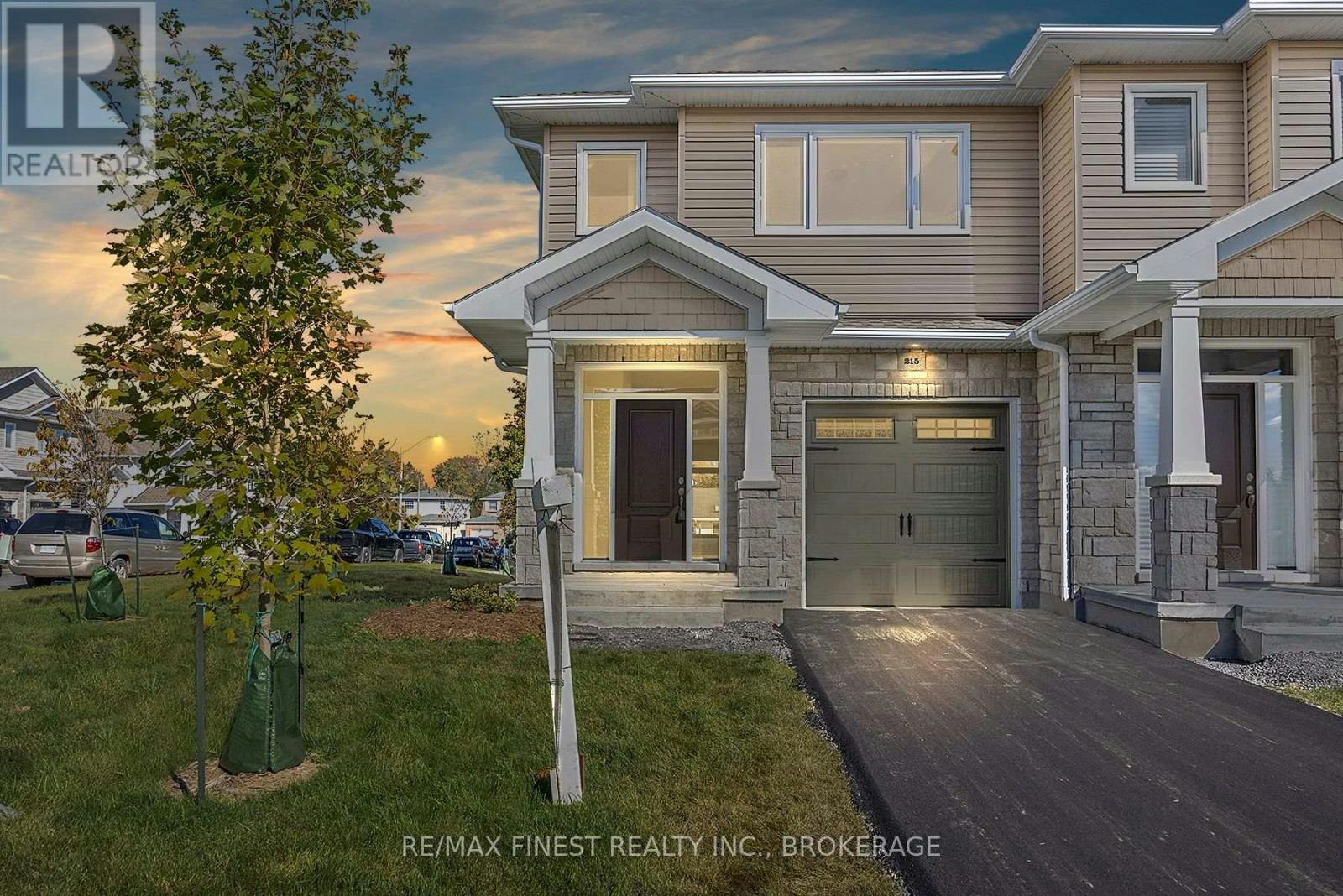 215 Heritage Park Drive, Greater Napanee, ON, K7R 3Y1