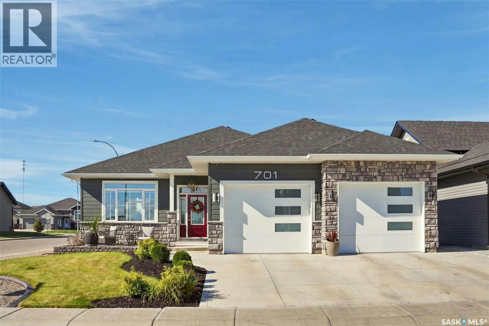 701 Casper Crescent, Warman, SK, S0K 4S4