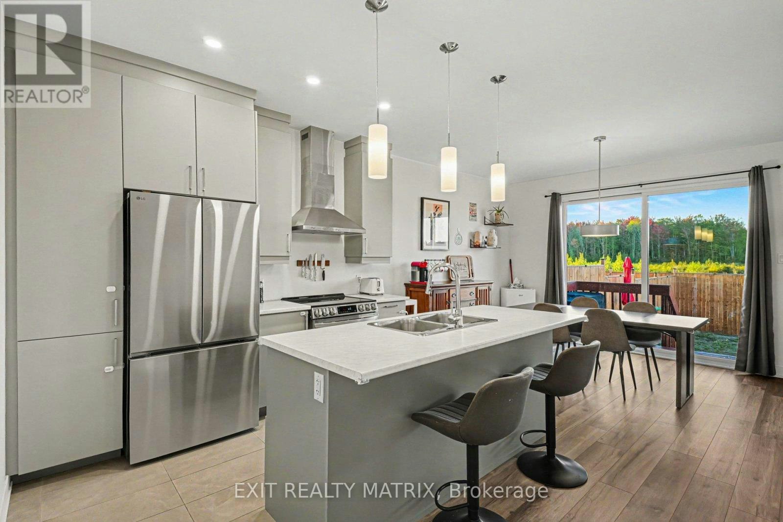 214 Cypress Street, Limoges, ON, K0A 2M0 - 5