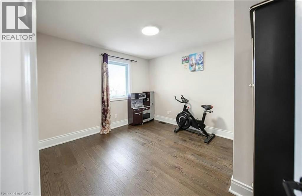 643 Doon South Drive, Kitchener, ON, N2P 2X5 - 13