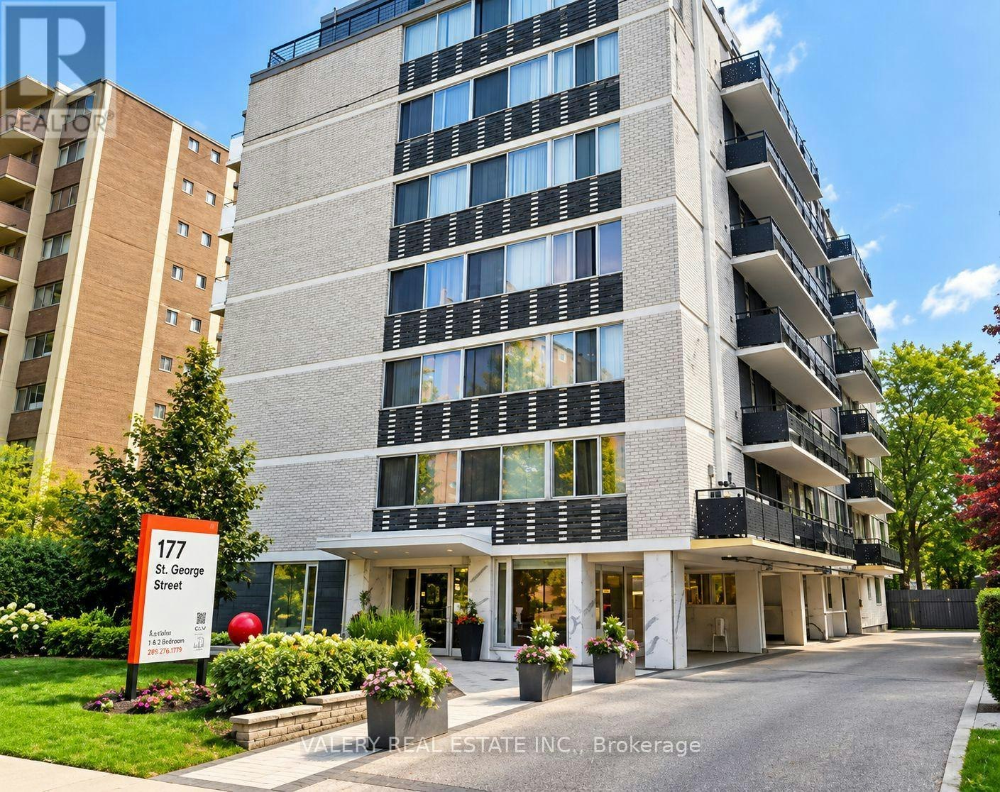 105-177 St. George Street, Toronto, ON, M5R 2M5