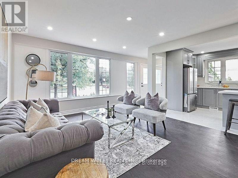 MAIN-24 Gable Place, Toronto, ON, M1P 4J8 - 5