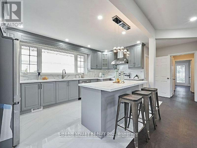 MAIN-24 Gable Place, Toronto, ON, M1P 4J8 - 10