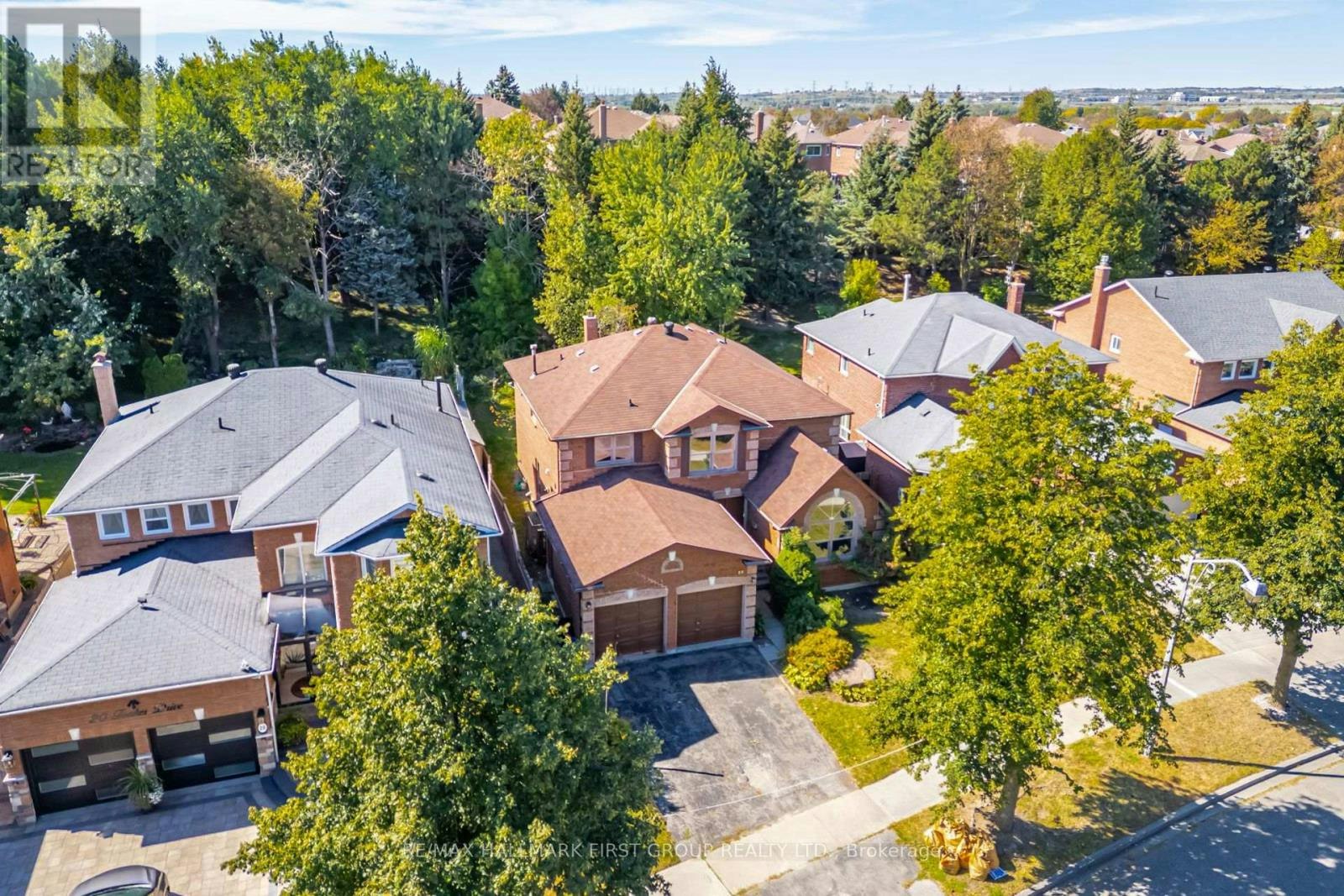 22 Foakes Drive, Ajax, ON, L1T 3K5