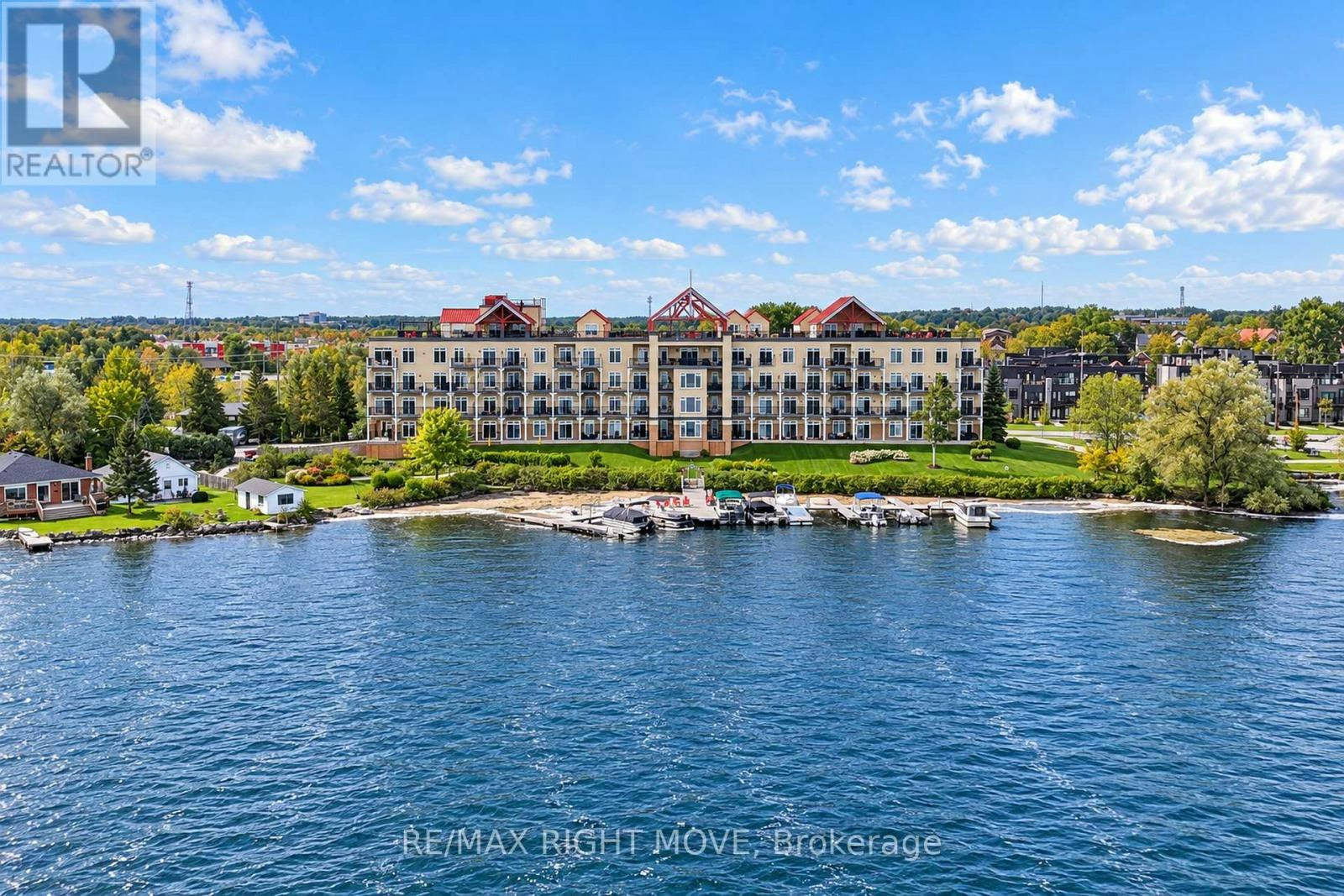 301-140 Cedar Island Road, Orillia, ON, L3V 1T1