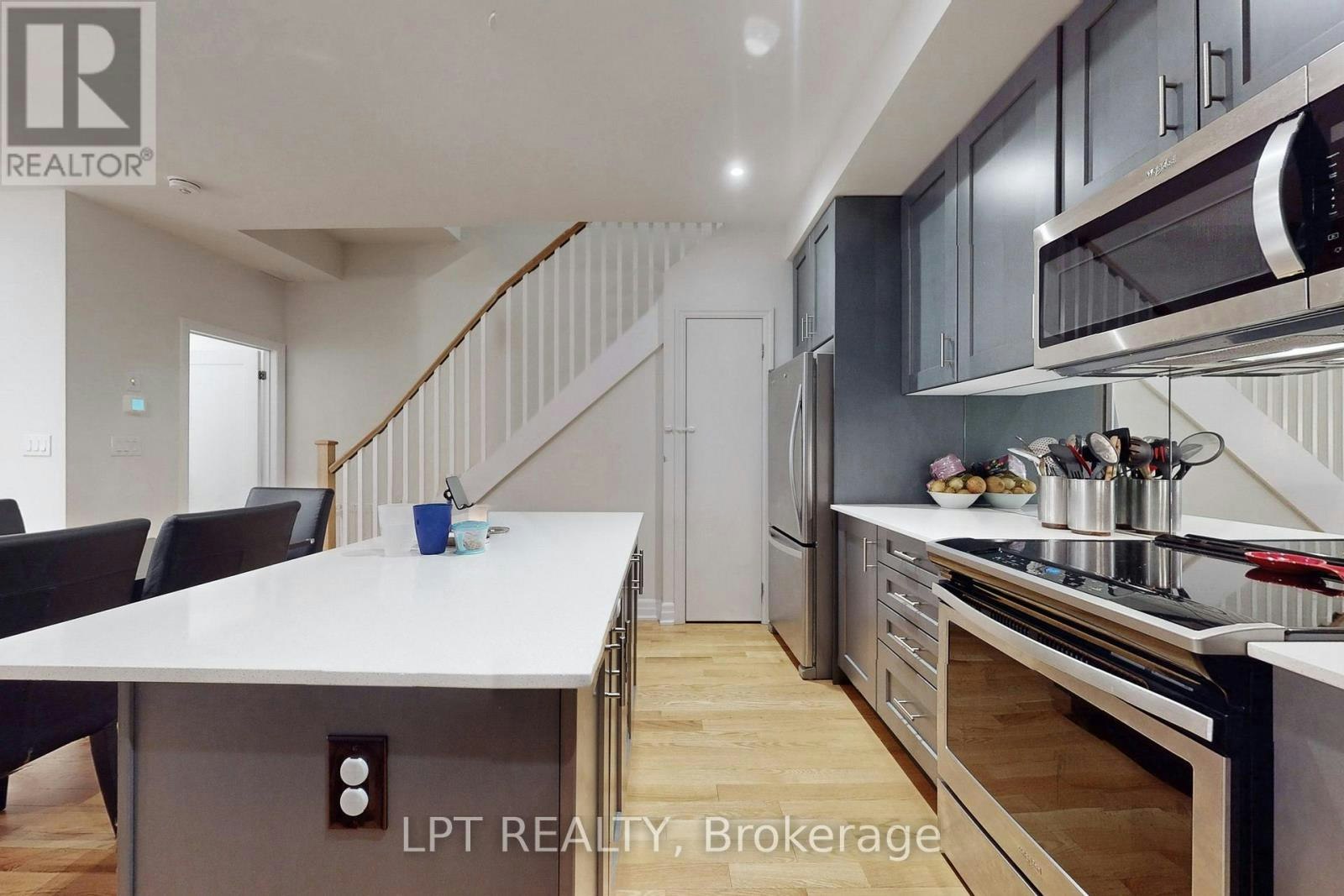 110-1180 Cawthra Road, Mississauga, ON, L5G 0A5 - 16
